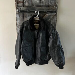 Men's Navy 100% Genuine Leather Full Lined Full Zipper Jacket w/Fur Collar